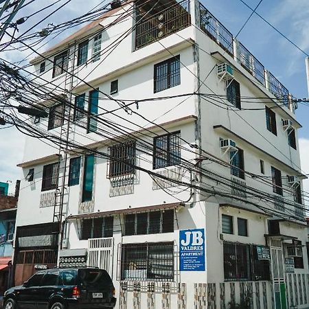 Jb Valdres Apartment Manila Esterno foto