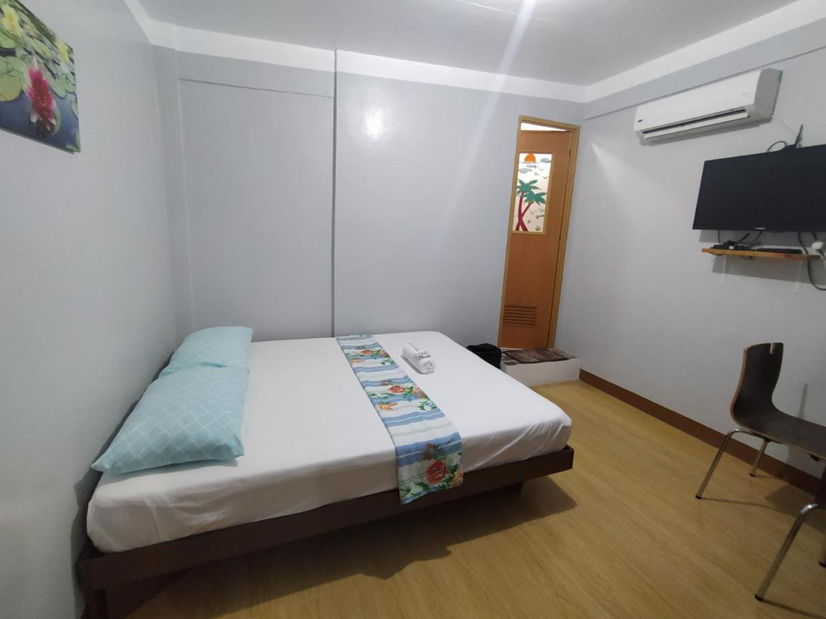 Jb Valdres Apartment Manila Esterno foto