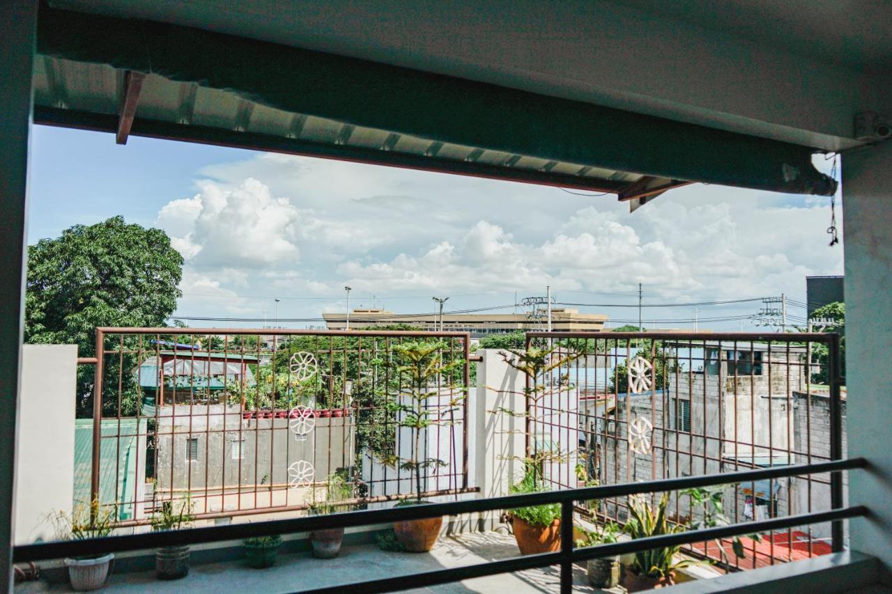 Jb Valdres Apartment Manila Esterno foto