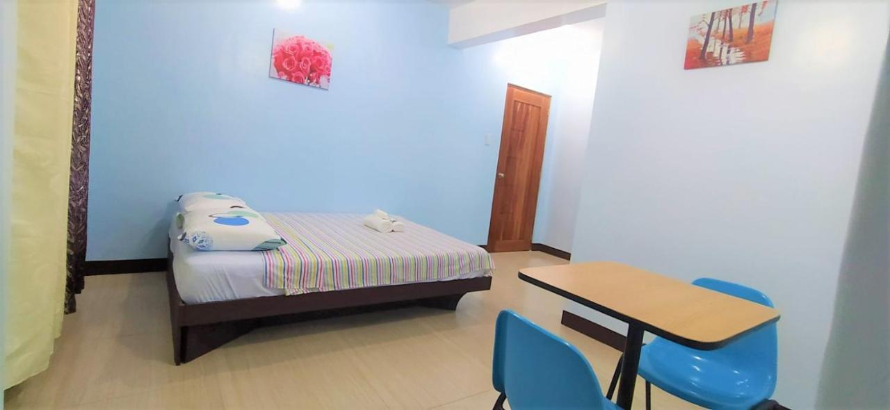 Jb Valdres Apartment Manila Esterno foto